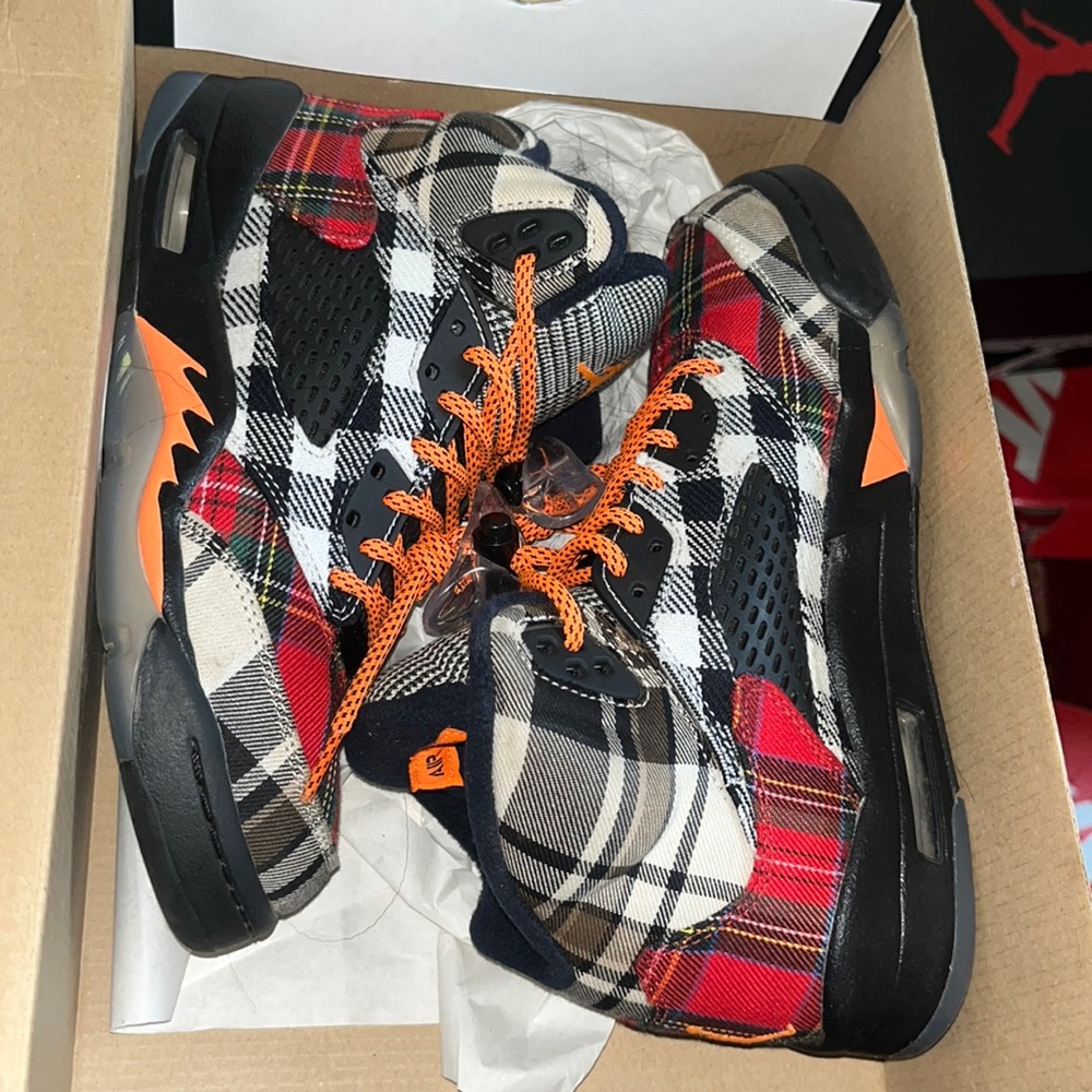 Jordan Retro 5y Like New